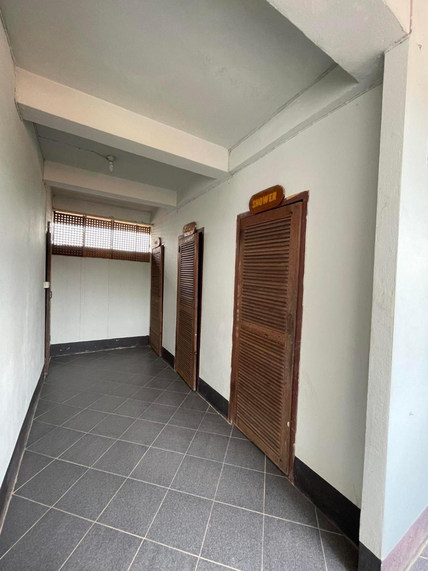 Thakhek Travel Lodge Екстериор снимка