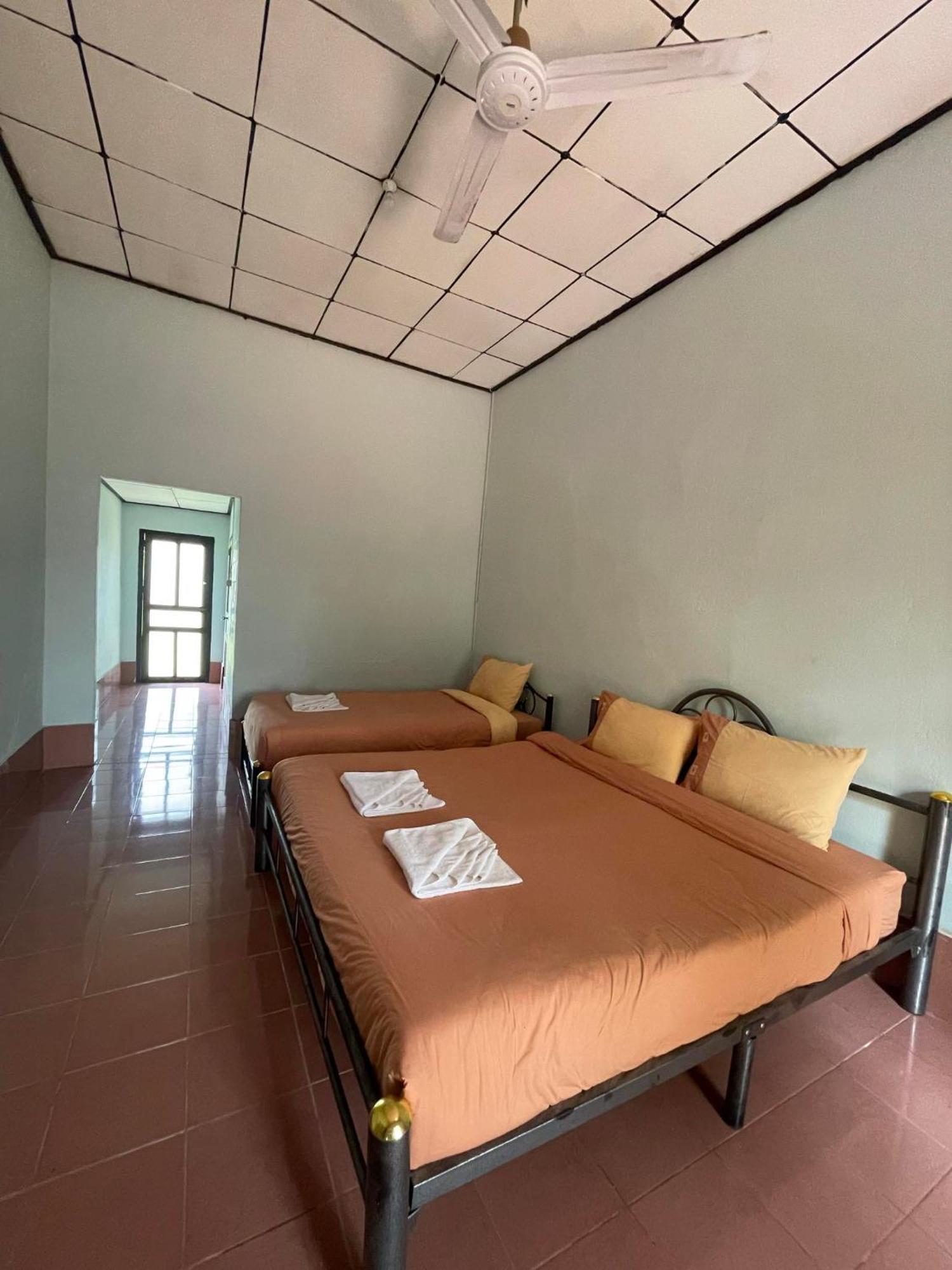 Thakhek Travel Lodge Екстериор снимка